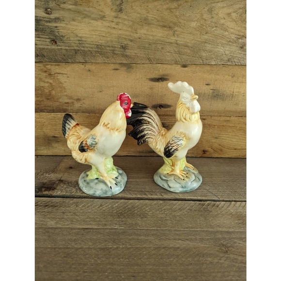 Vintage Set of Two Porcelain Chicken Figurines / Hen and Rooster - Picture 2 of 8